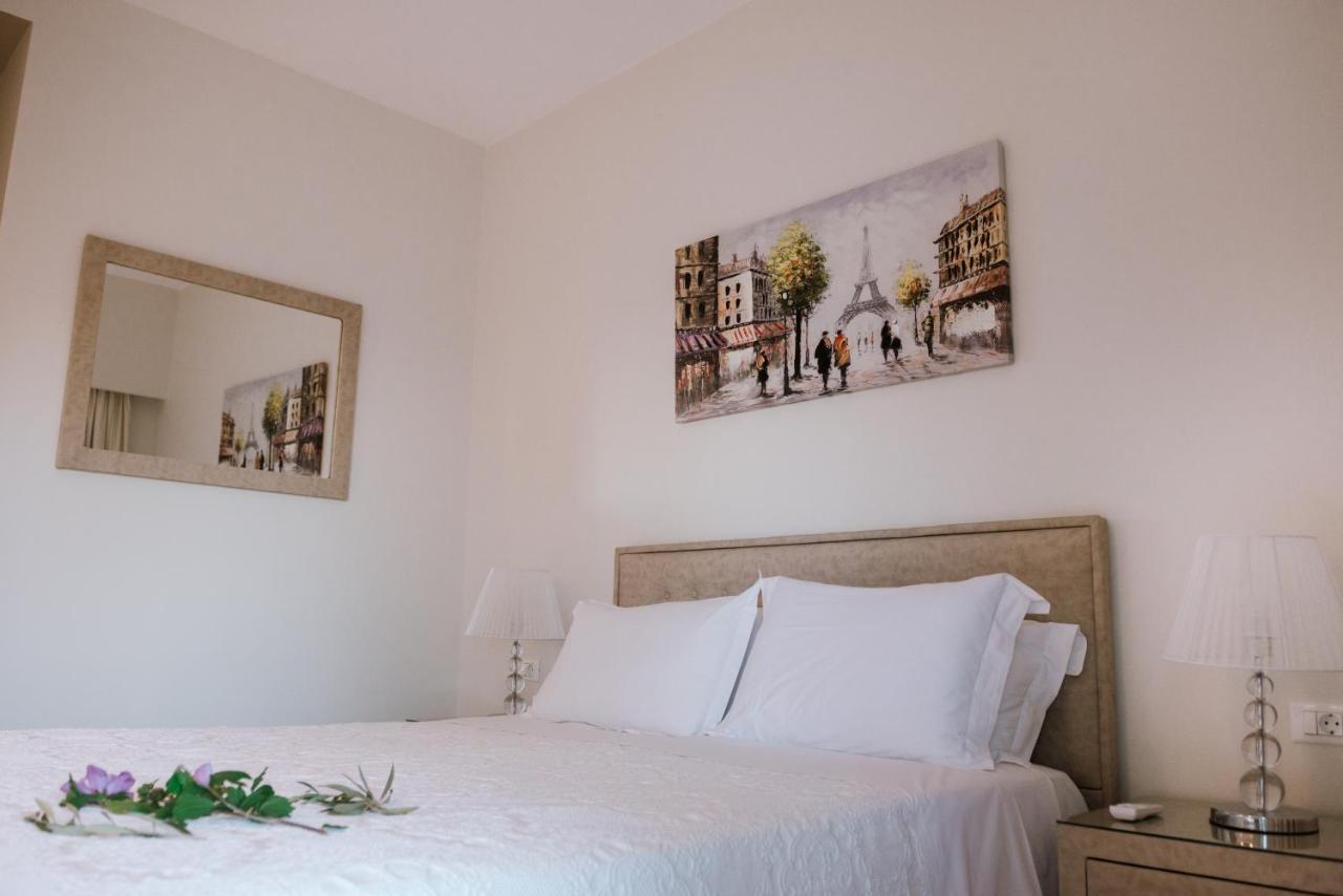 Stefanos Resort 公寓 Mesongí